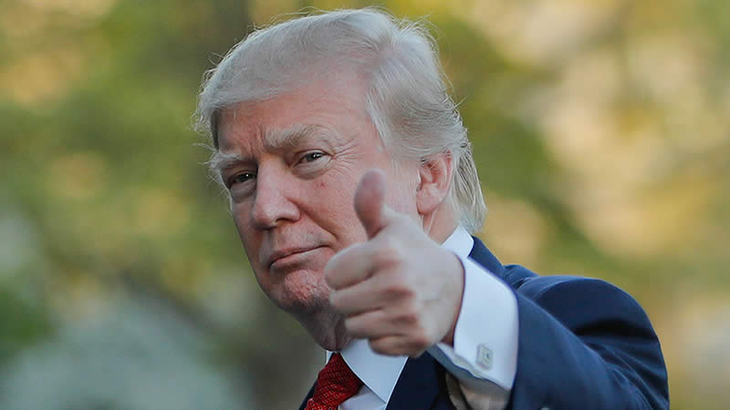  Donald Trump’s Birthday Party Video: Melania Is Missing