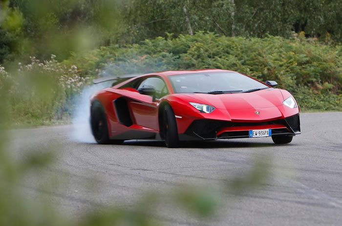 2015 Lamborghini Aventador