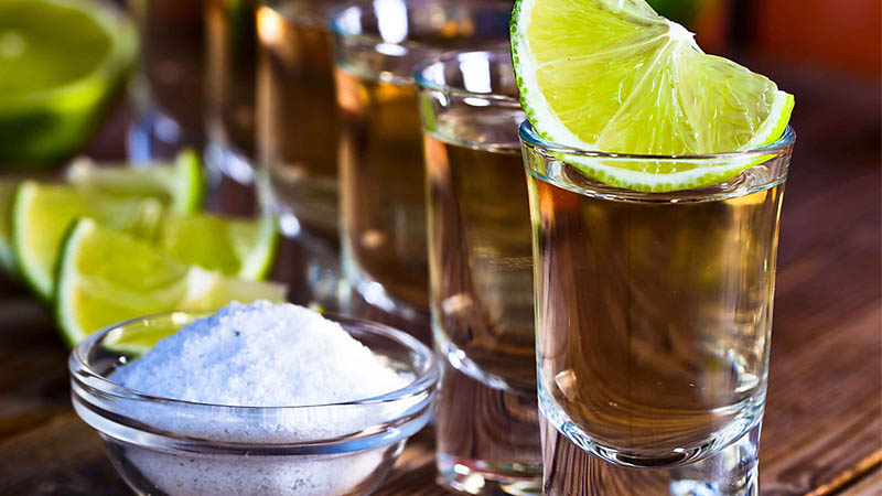  How to Take a Tequila Shot
