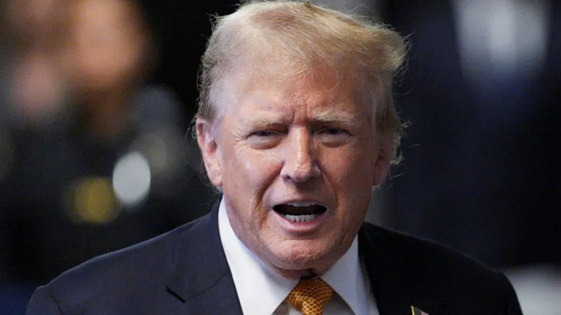  Trump Shifts Focus from ‘Build the Wall’ to ‘Bloody’ Deportations, Advocates Say Border Wall Is Failing