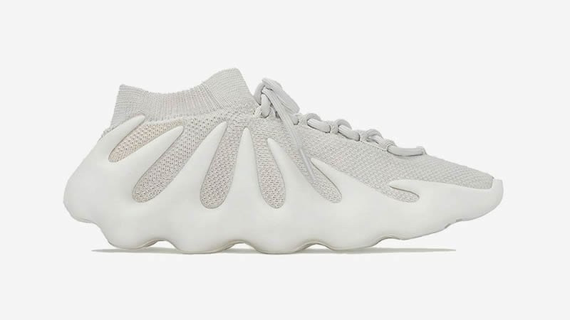  Kanye West’s Latest Yeezy Shoes Sell Out in Less Than a Minute